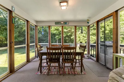 10 Stirling Place Burlington VT 05408