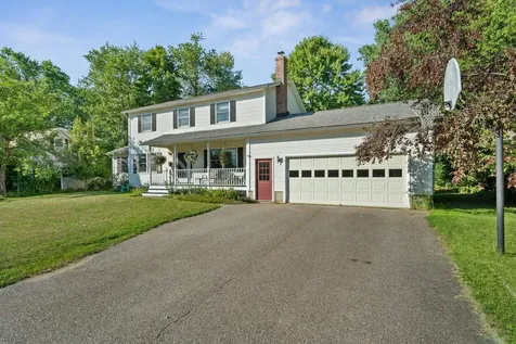 10 Stirling Place Burlington VT 05408