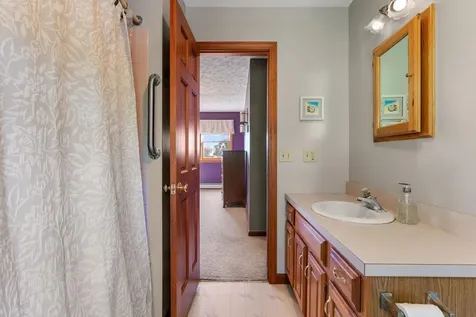 10 Stirling Place Burlington VT 05408