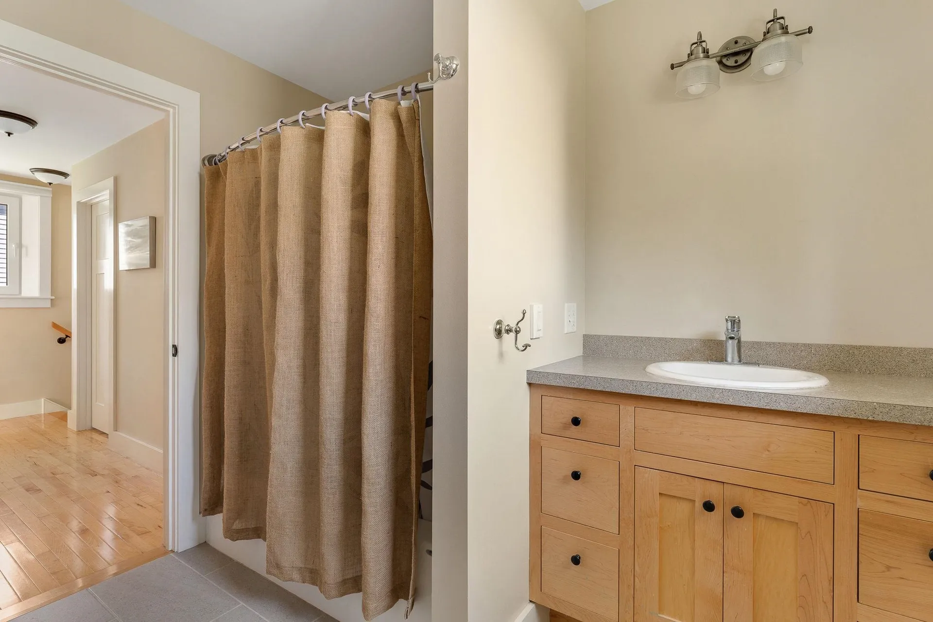 22 Common Way Charlotte VT 05445