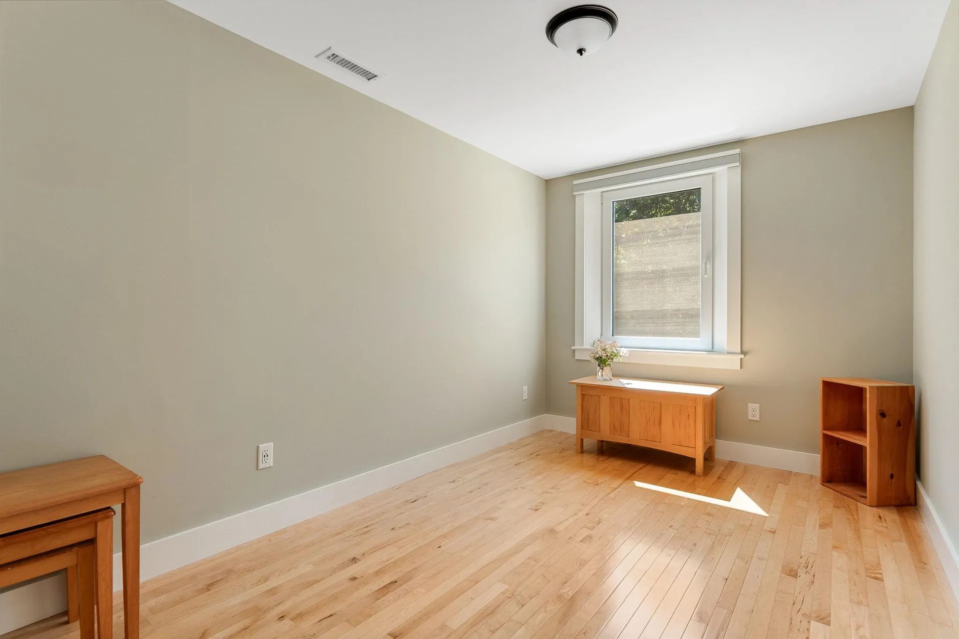 22 Common Way Charlotte VT 05445