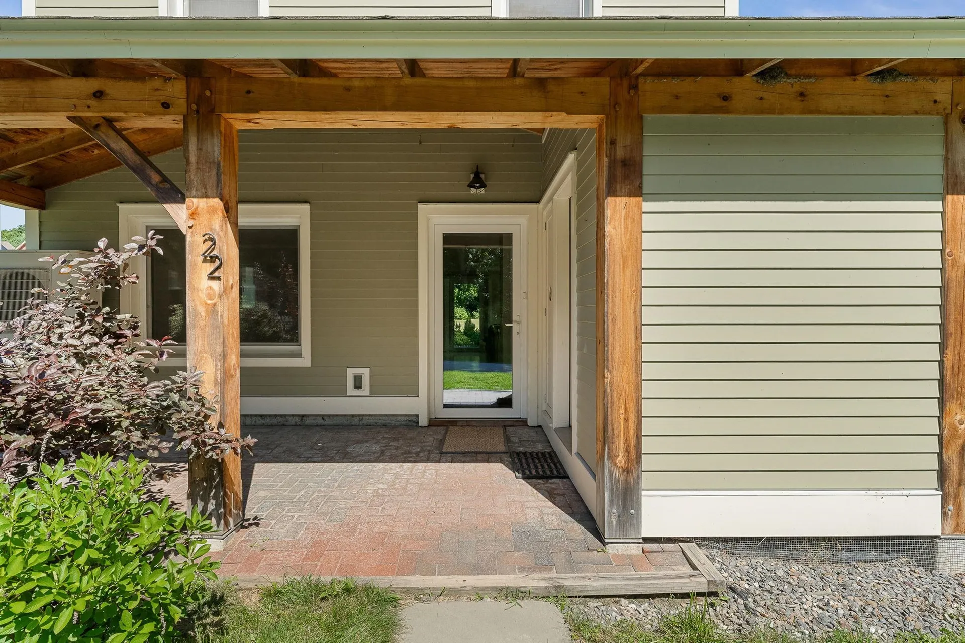 22 Common Way Charlotte VT 05445