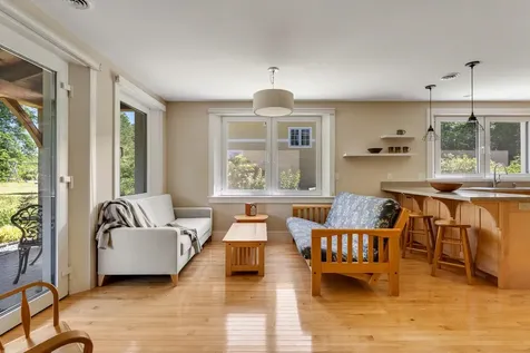 22 Common Way Charlotte VT 05445