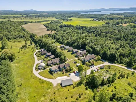 22 Common Way Charlotte VT 05445