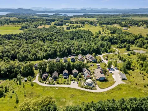 22 Common Way Charlotte VT 05445