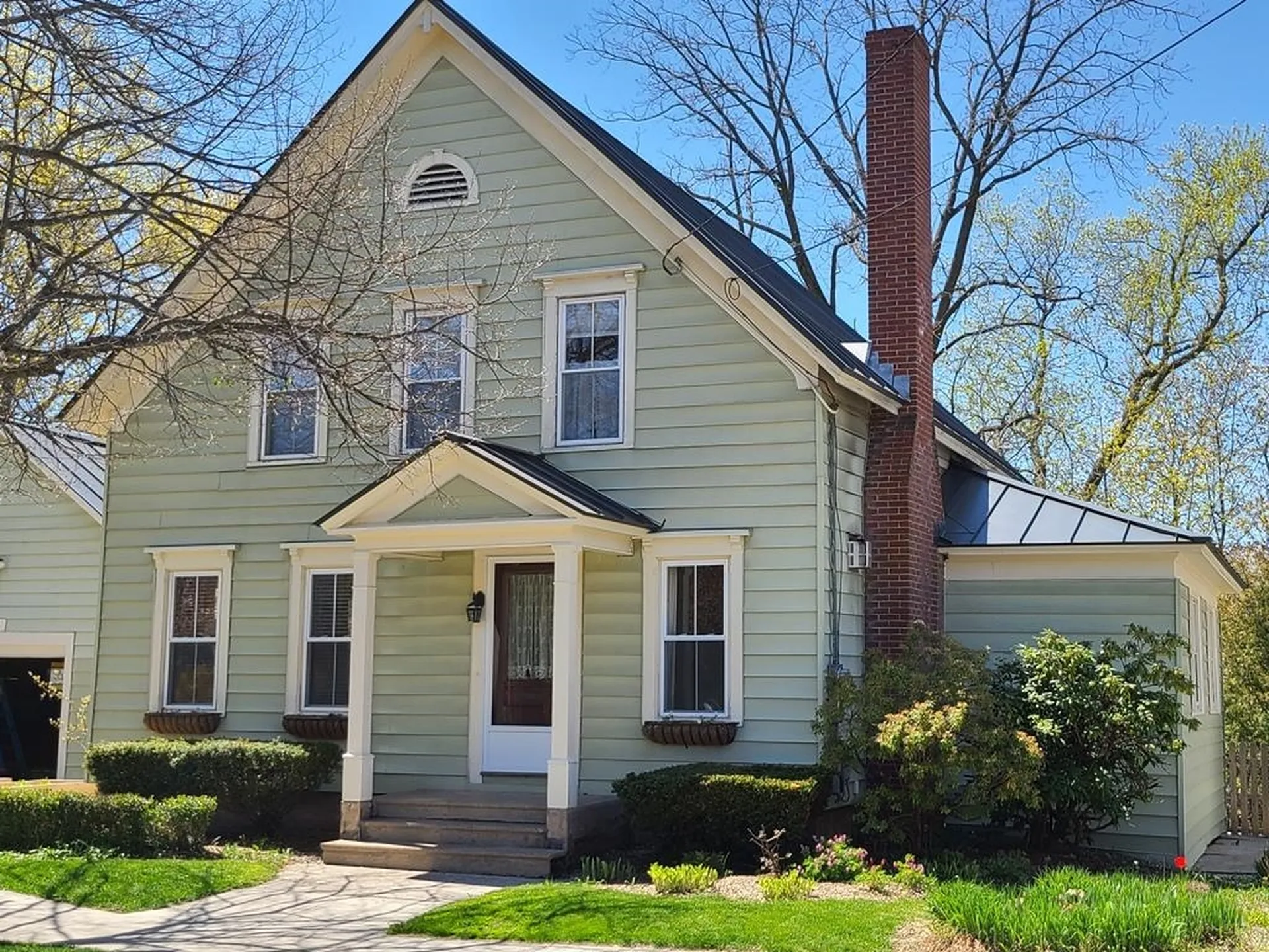 122 School Street Keene NH 03431
