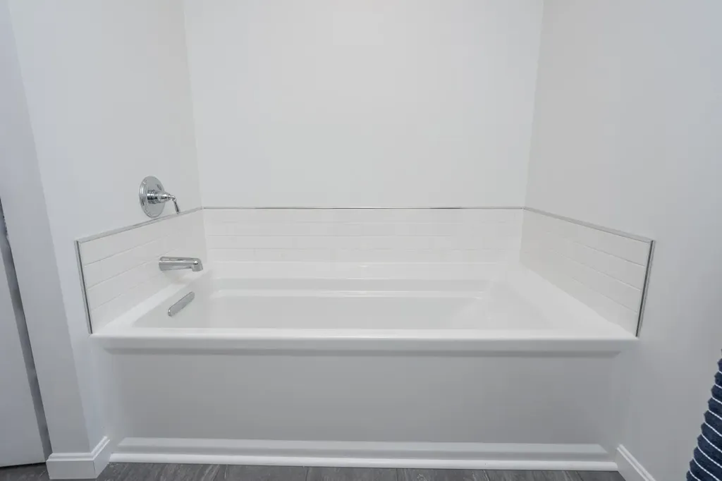 4 Sandy Point Road Barnstead NH 03225