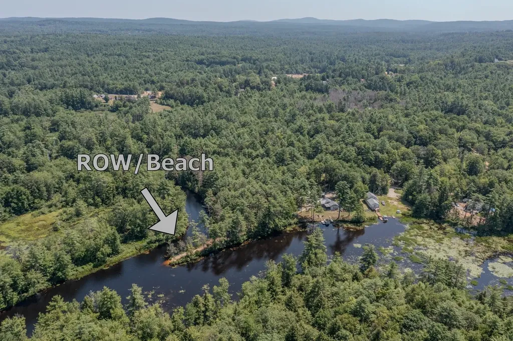 4 Sandy Point Road Barnstead NH 03225