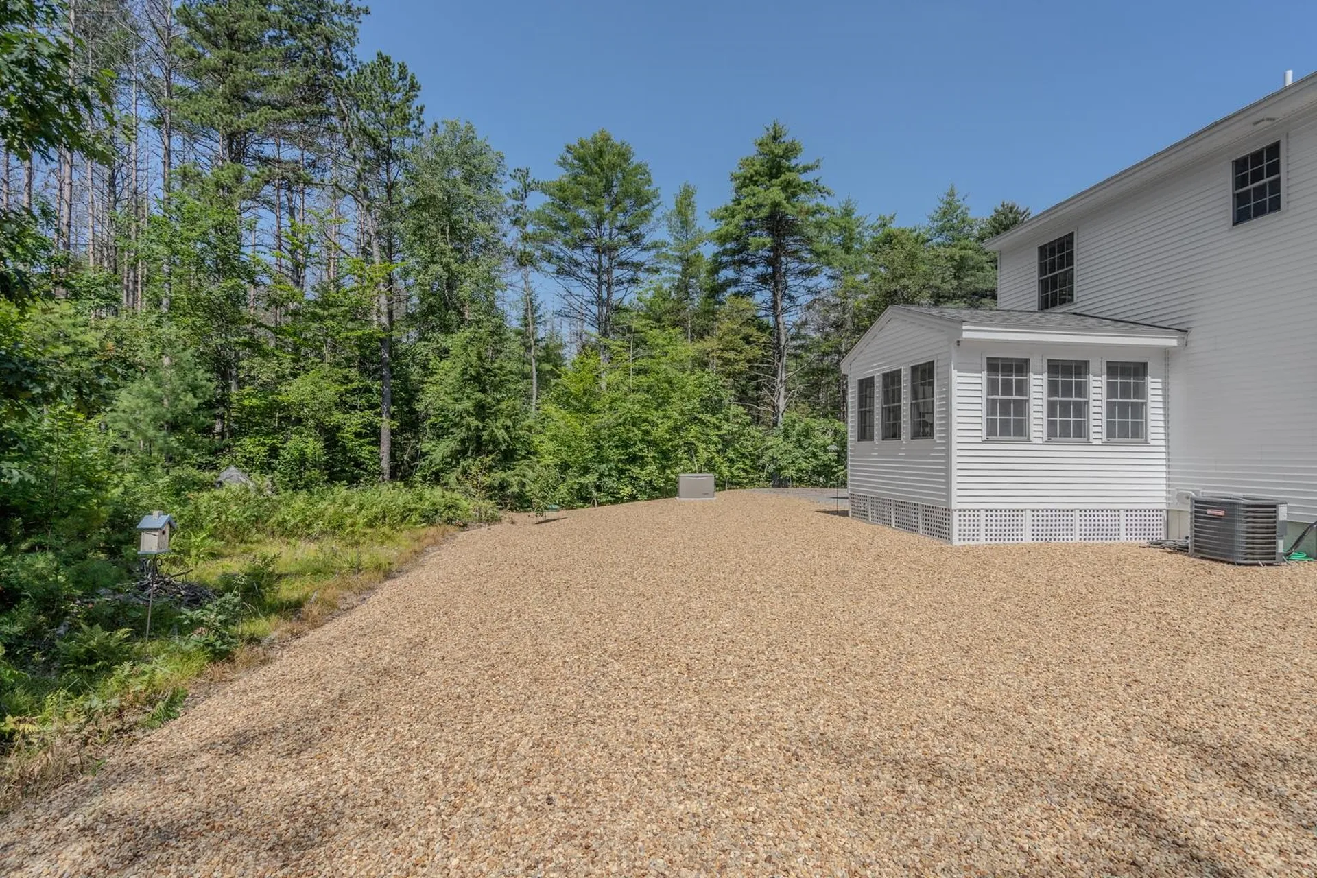 4 Sandy Point Road Barnstead NH 03225