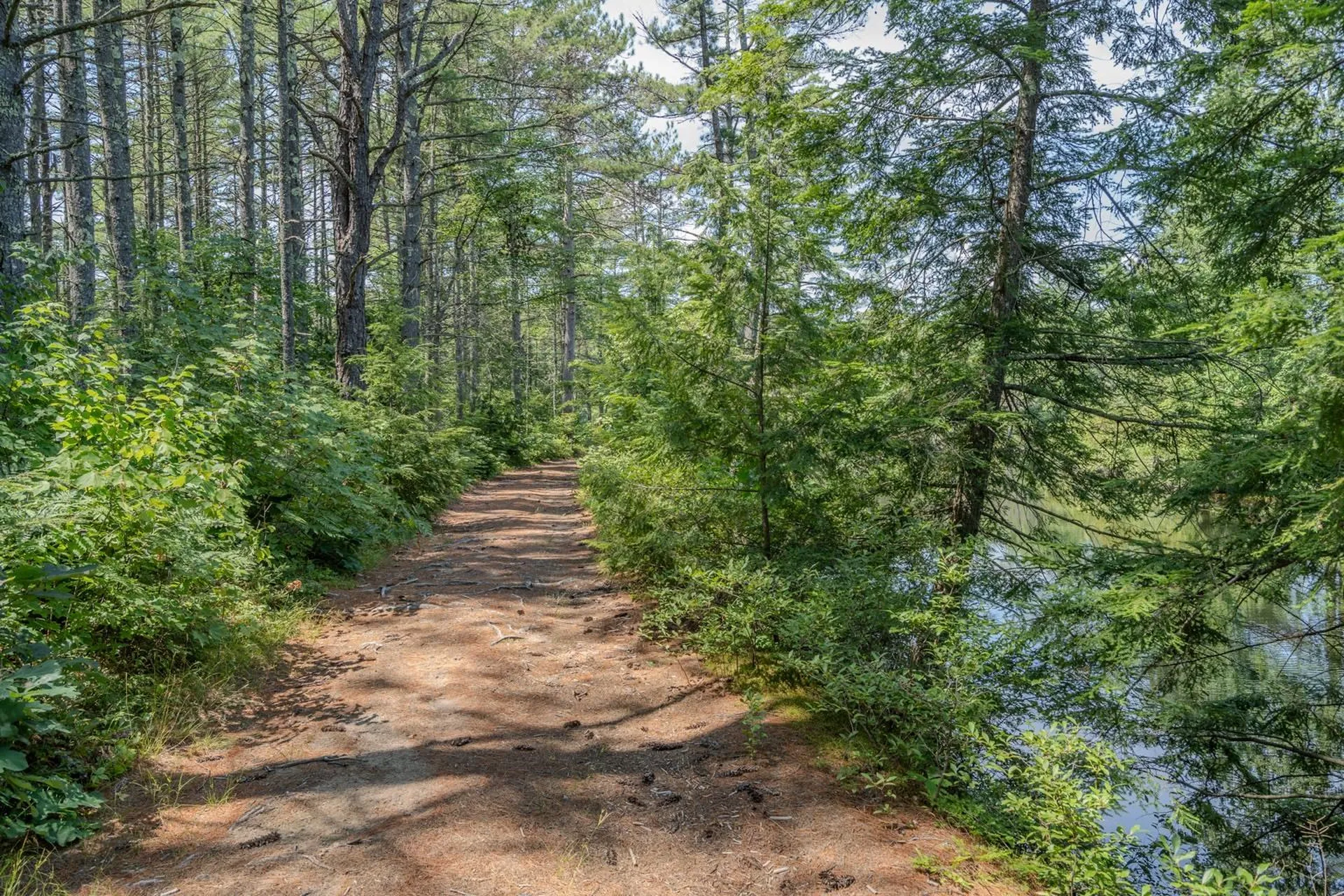 4 Sandy Point Road Barnstead NH 03225