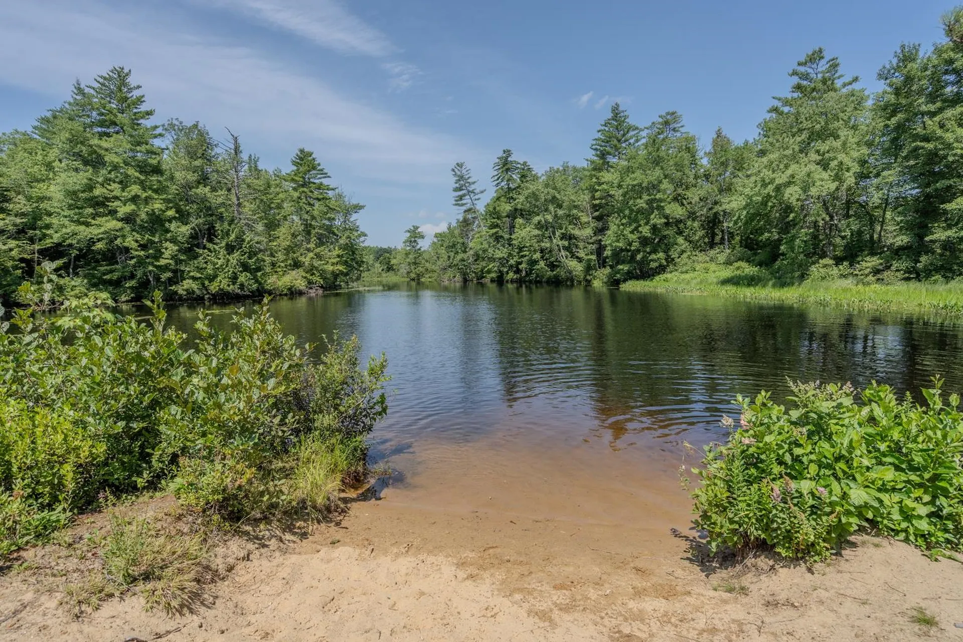 4 Sandy Point Road Barnstead NH 03225