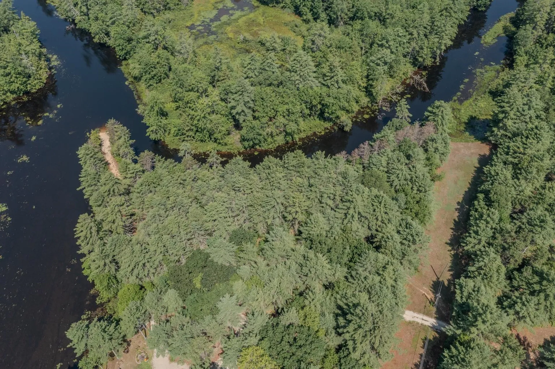 4 Sandy Point Road Barnstead NH 03225