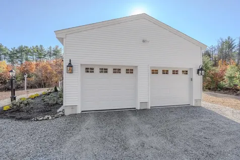 4 Sandy Point Road Barnstead NH 03225