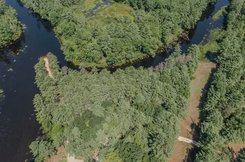 4 Sandy Point Road Barnstead NH 03225