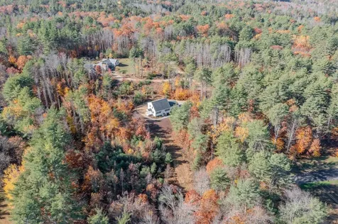 4 Sandy Point Road Barnstead NH 03225