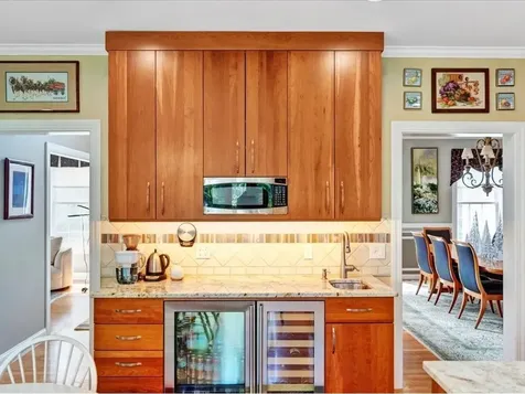 196 Four Sisters Road South Burlington VT 05403