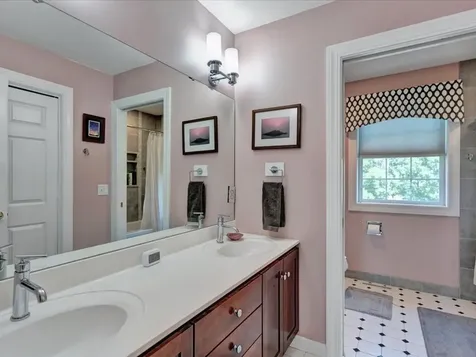 196 Four Sisters Road South Burlington VT 05403