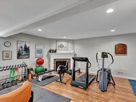 196 Four Sisters Road South Burlington VT 05403