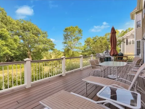 196 Four Sisters Road South Burlington VT 05403