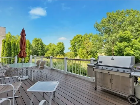 196 Four Sisters Road South Burlington VT 05403