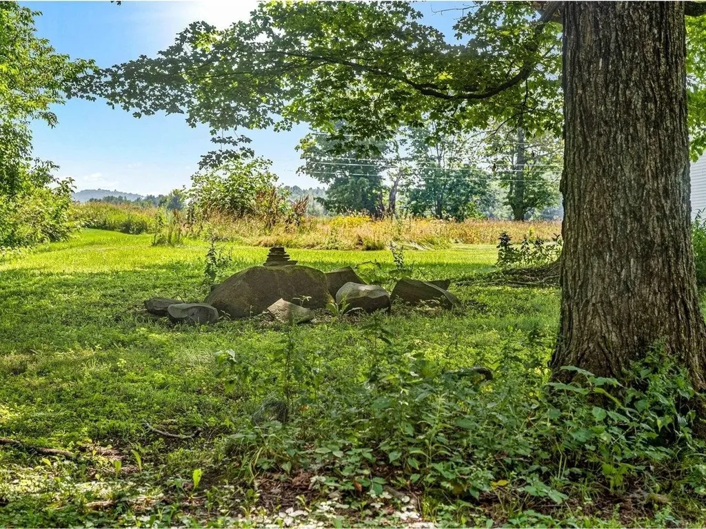 180 Erskine Road Williamstown VT 05679