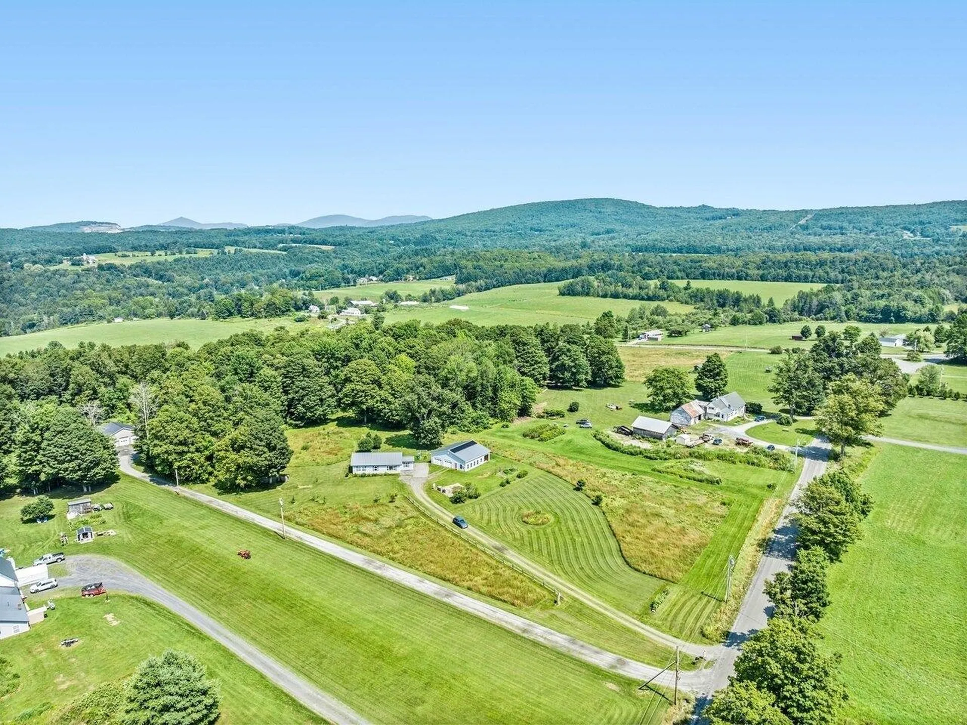 180 Erskine Road Williamstown VT 05679