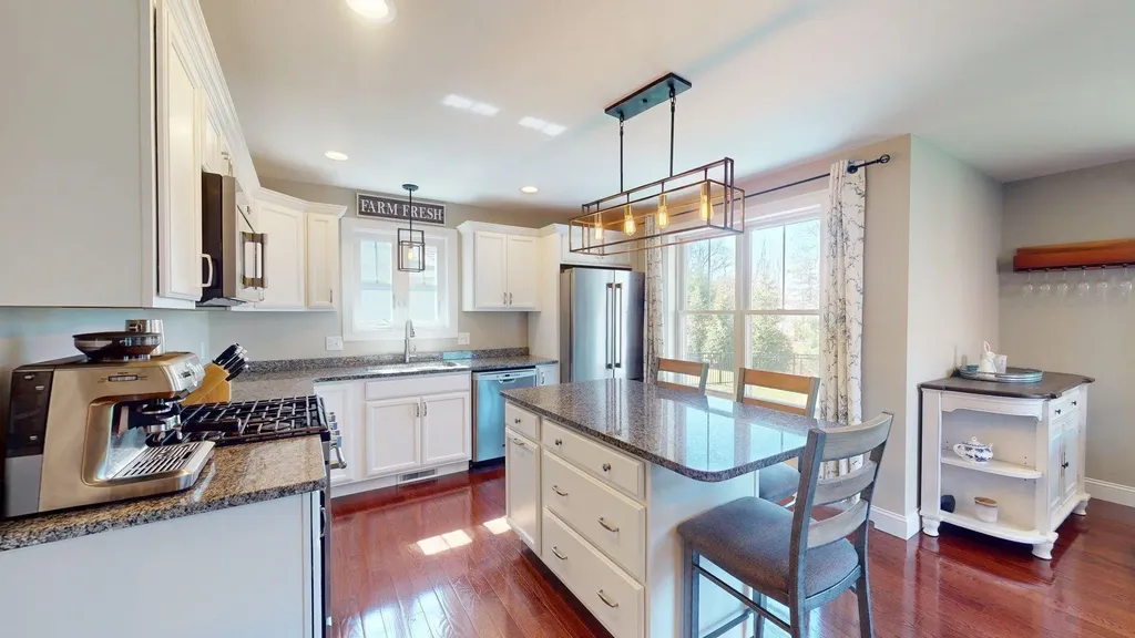 155 Shore Drive Nashua NH 03062