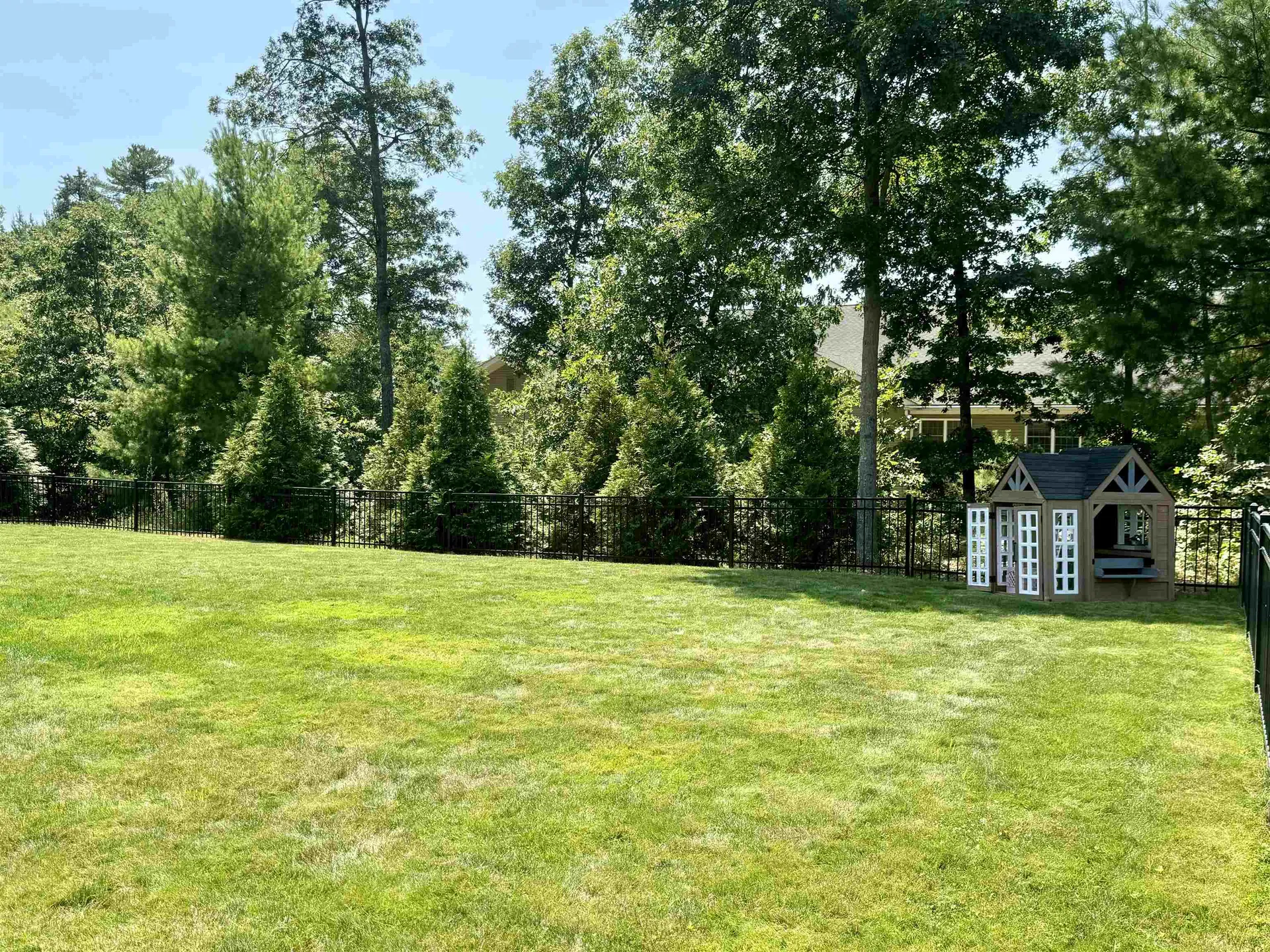 155 Shore Drive Nashua NH 03062