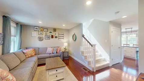 155 Shore Drive Nashua NH 03062
