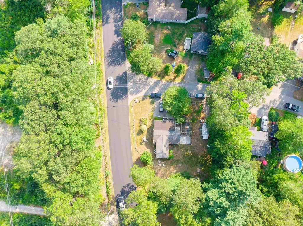 1 Hilda Avenue Derry NH 03038
