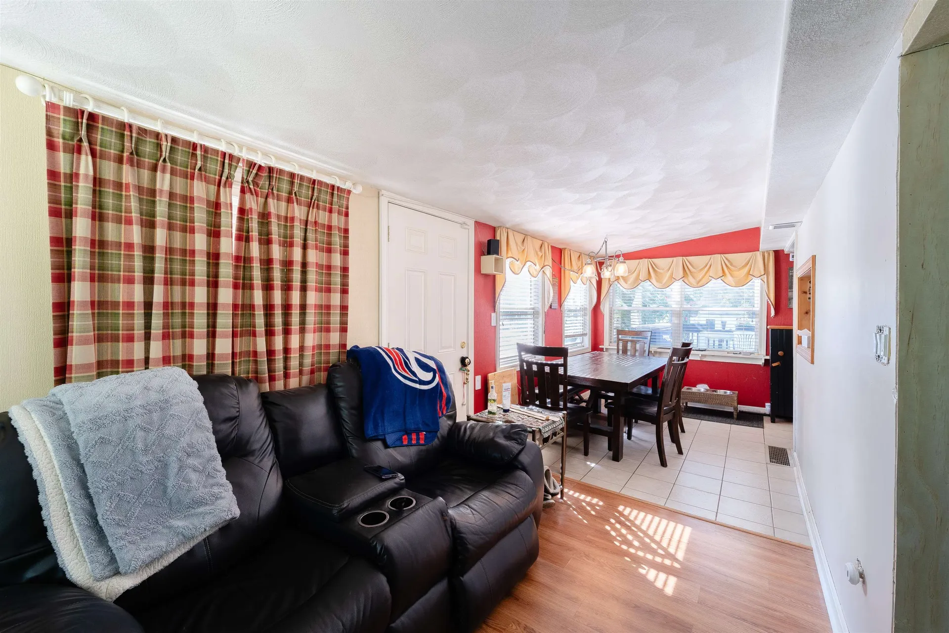 1 Hilda Avenue Derry NH 03038