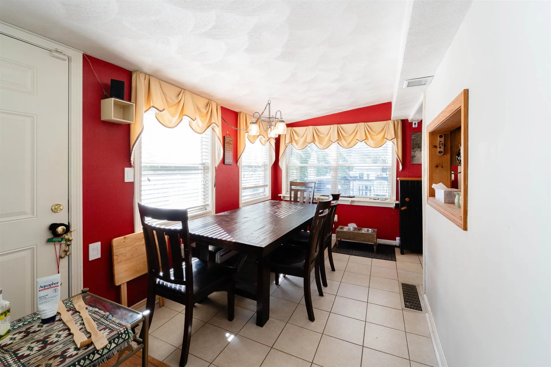 1 Hilda Avenue Derry NH 03038