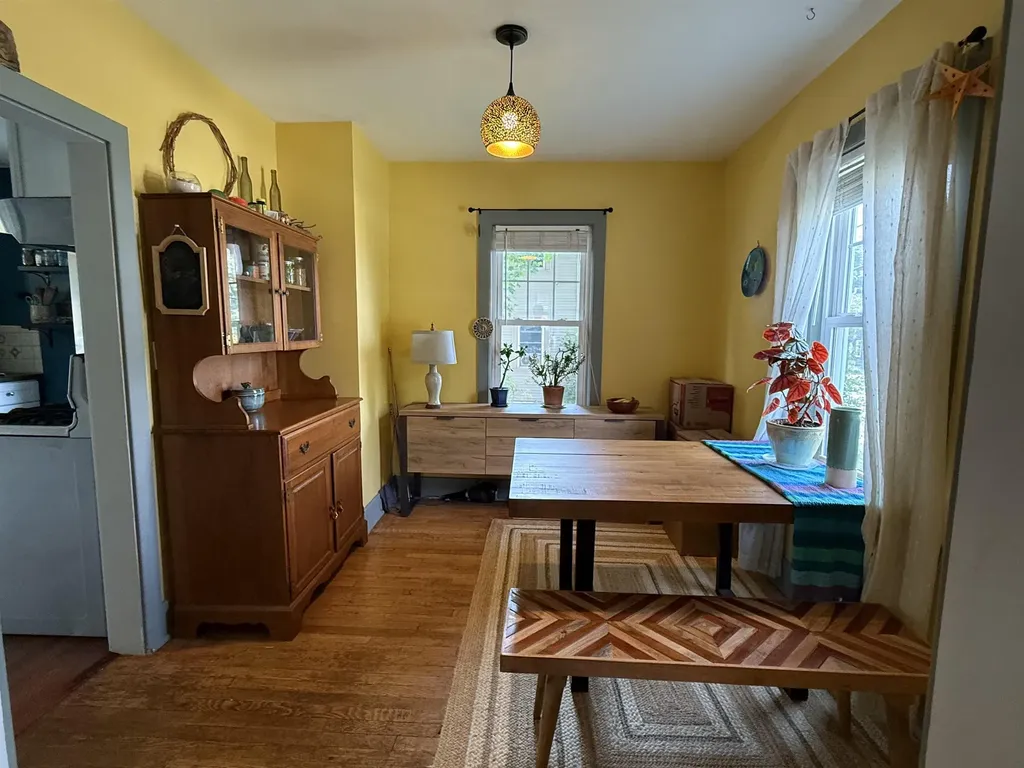 8 South Summit Street Essex Junction VT 05452