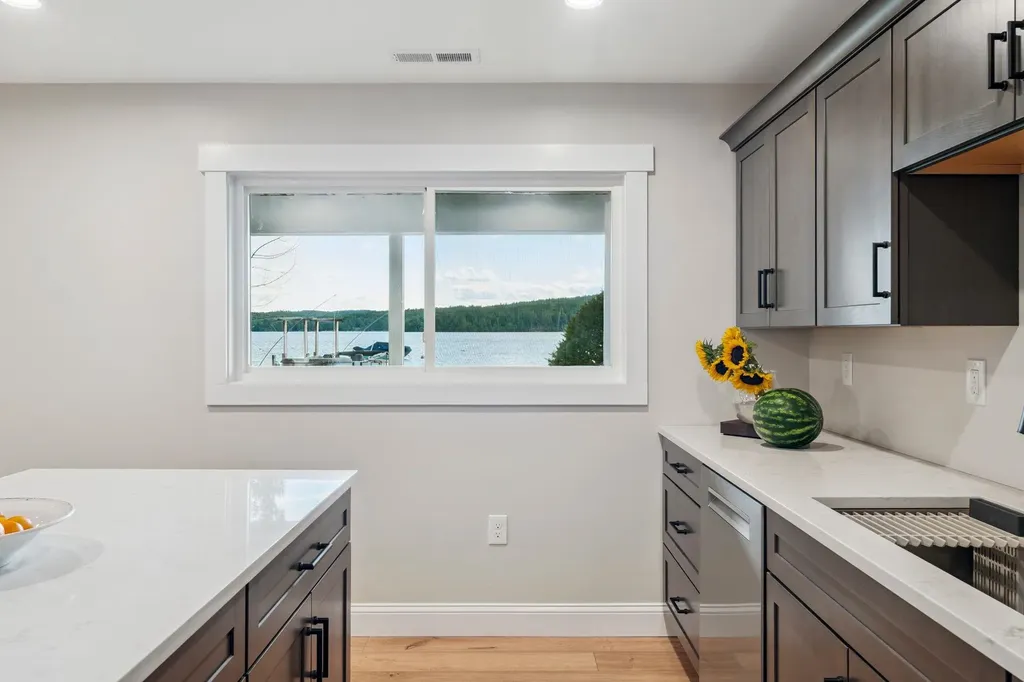 320 Redding Lane Moultonborough NH 03254