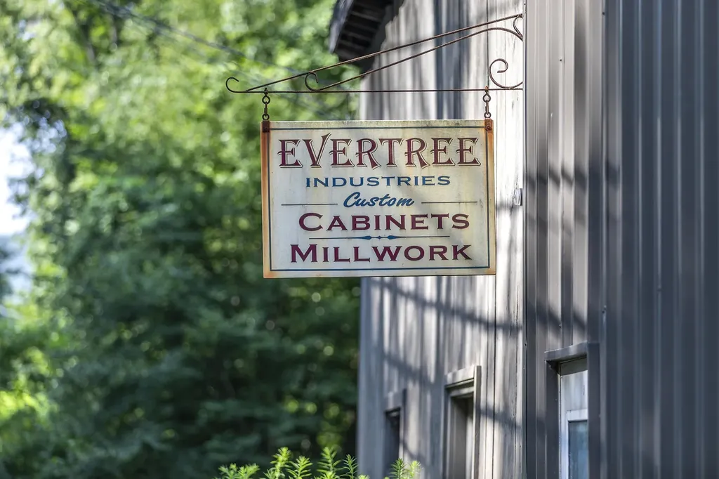 670 River Street Bethel VT 05032