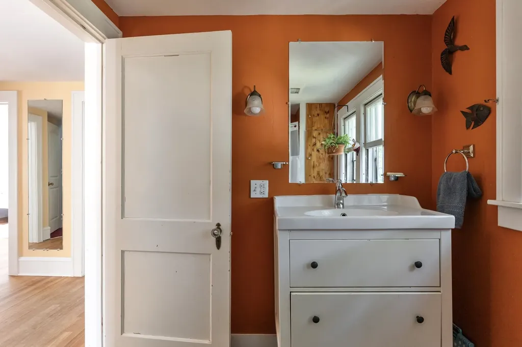 115 Caroline Street Burlington VT 05401