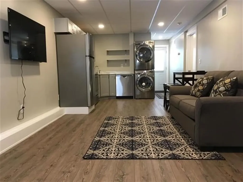 6848 Us Route 4 Mendon VT 05701