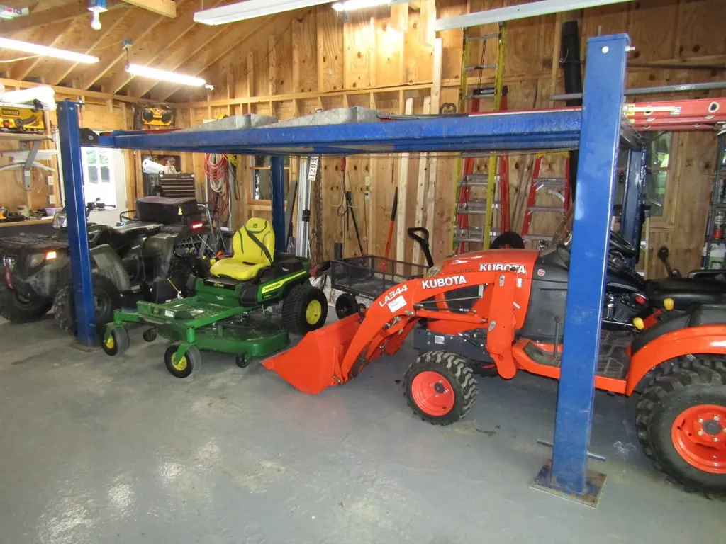 1285 Witchcat Road Bakersfield VT 05441