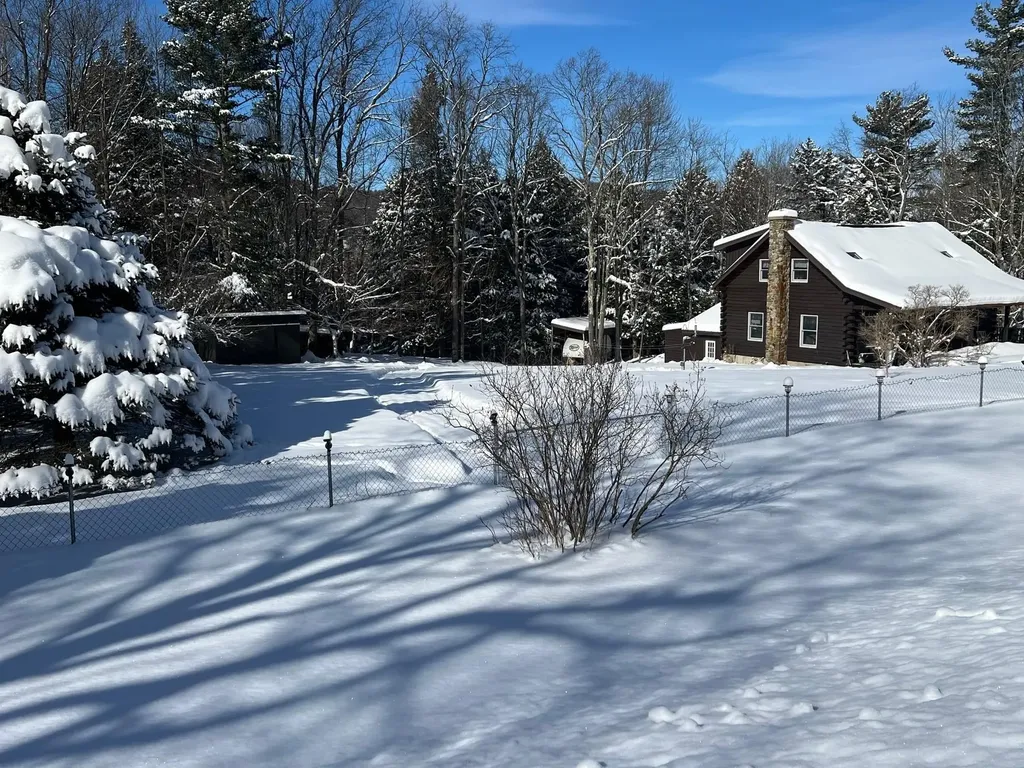 1285 Witchcat Road Bakersfield VT 05441