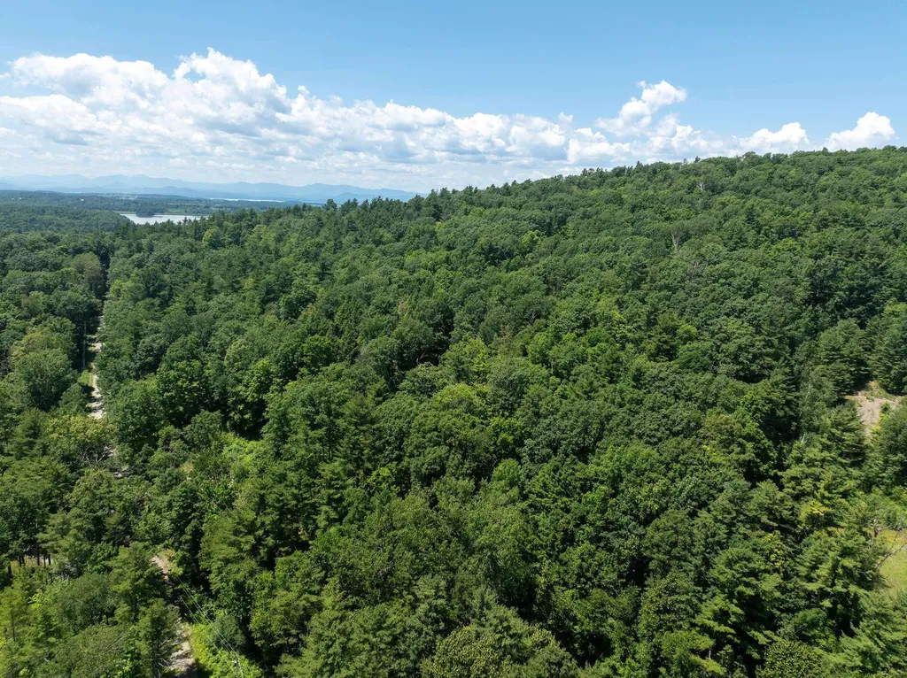 476 Nxt Lincoln Road Williston VT 05495