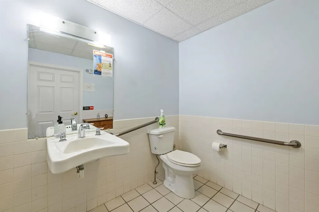 214 Lake Street Bristol NH 03222