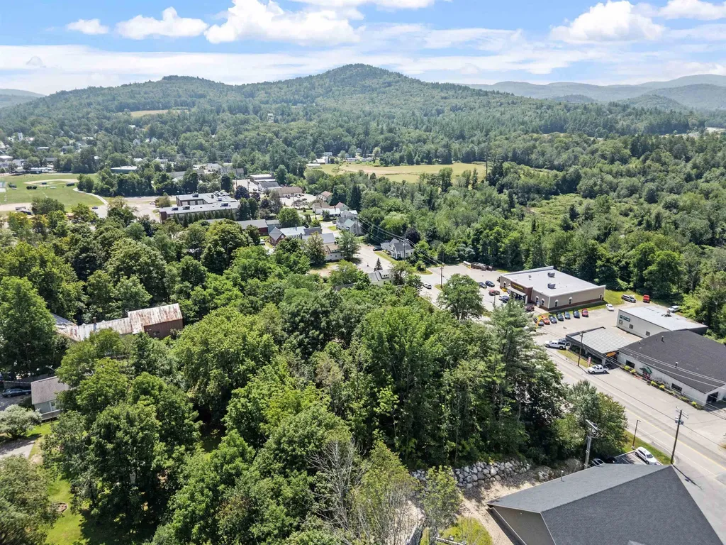 214 Lake Street Bristol NH 03222