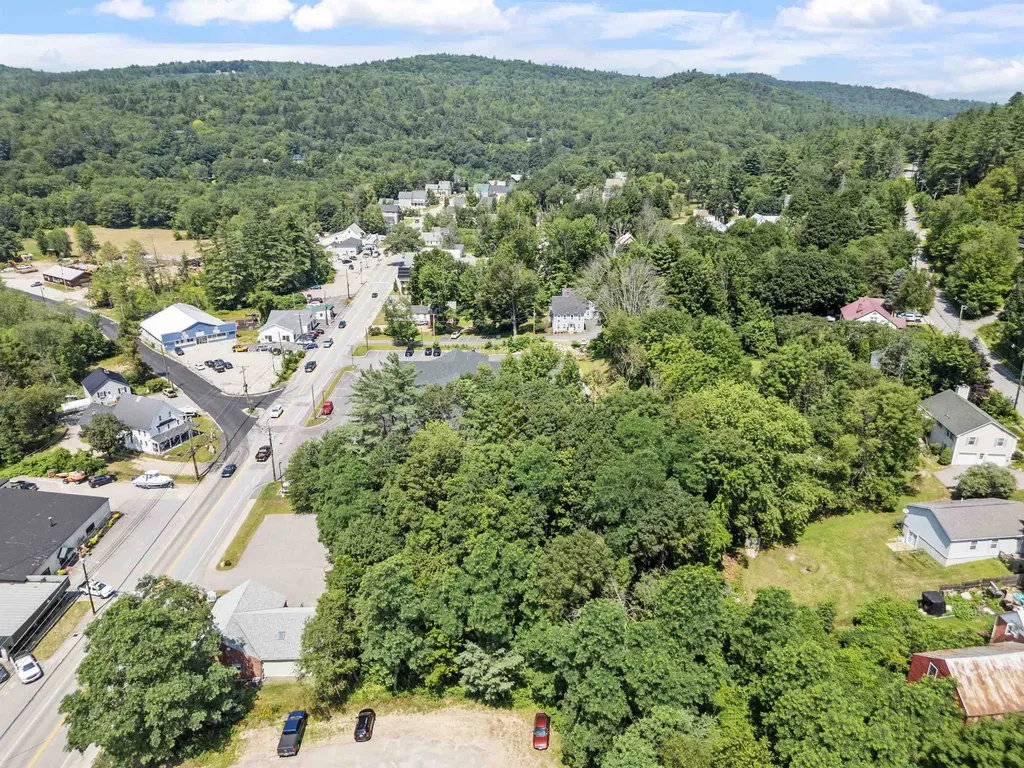 214 Lake Street Bristol NH 03222