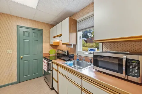 214 Lake Street Bristol NH 03222