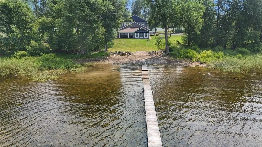 189 Fee Fee Point Road North Hero VT 05474