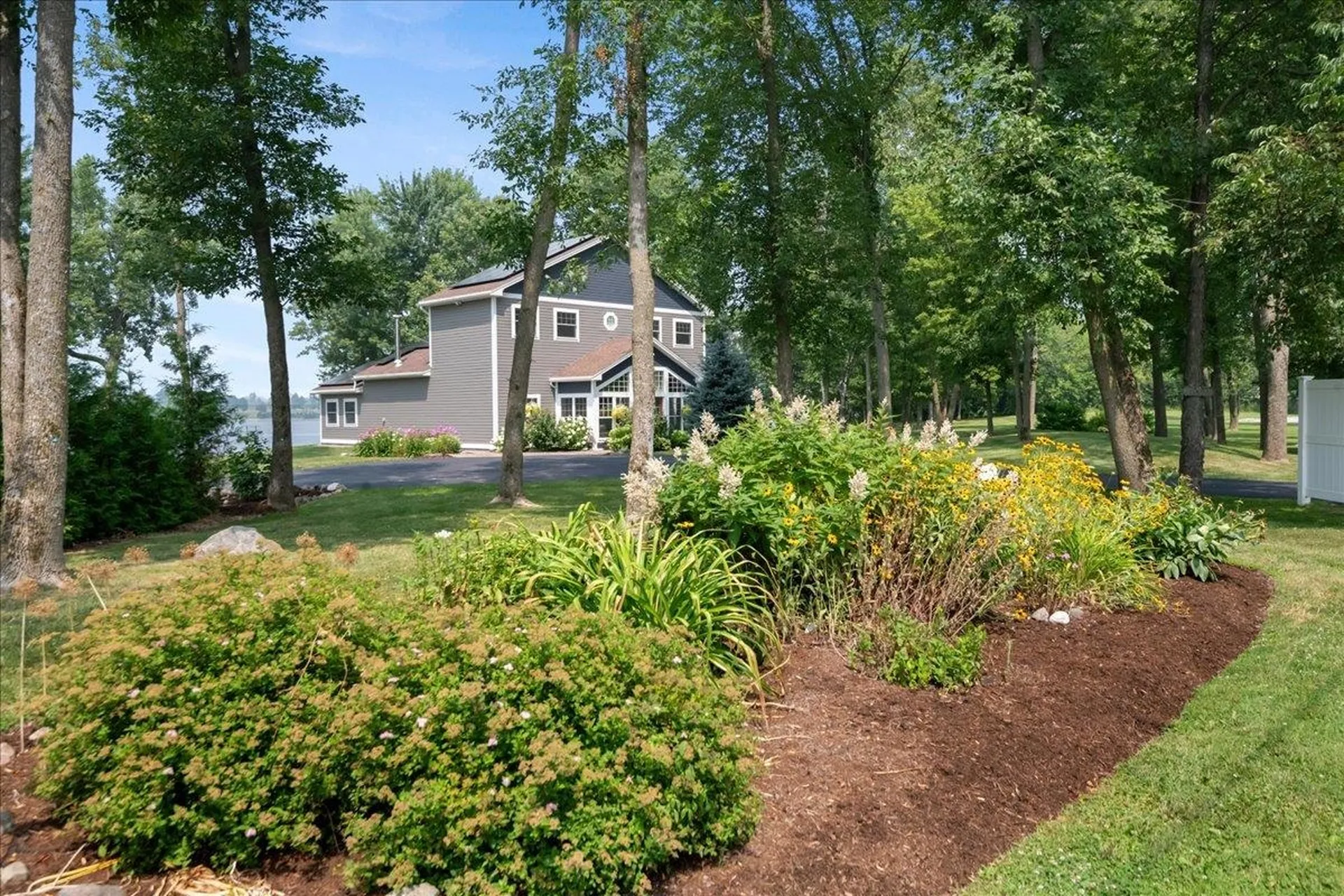 189 Fee Fee Point Road North Hero VT 05474