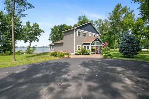 189 Fee Fee Point Road North Hero VT 05474