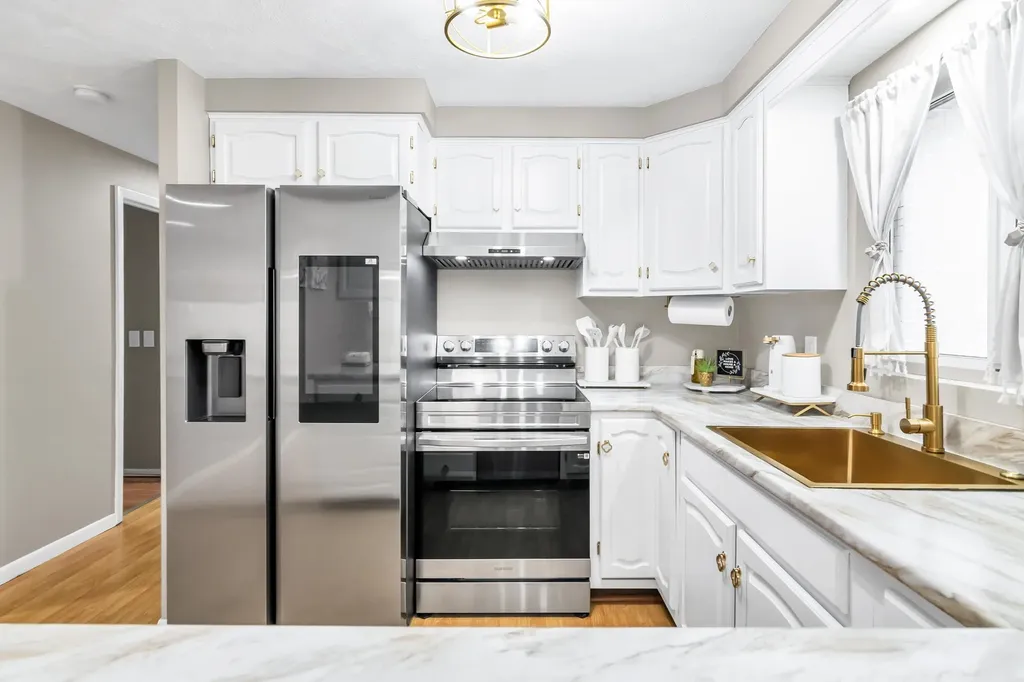 394 Cedar Street Manchester NH 03103