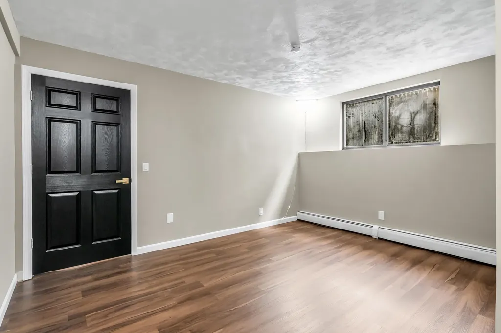 394 Cedar Street Manchester NH 03103