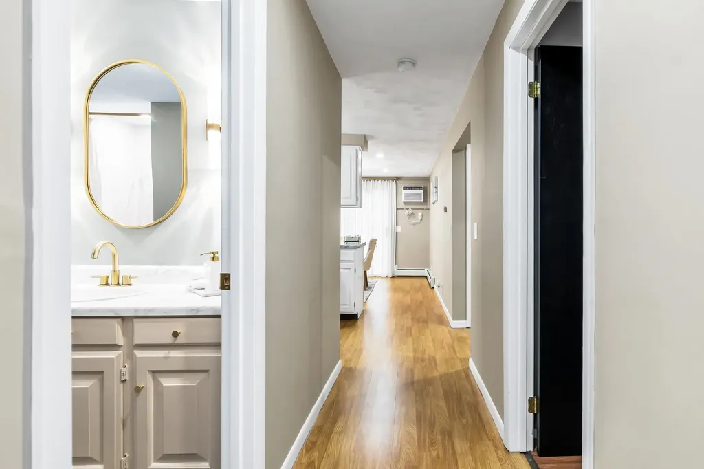 394 Cedar Street Manchester NH 03103